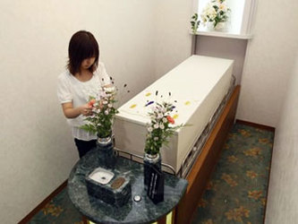 Ante alta mortalidad: hotel japonés para cadáveres